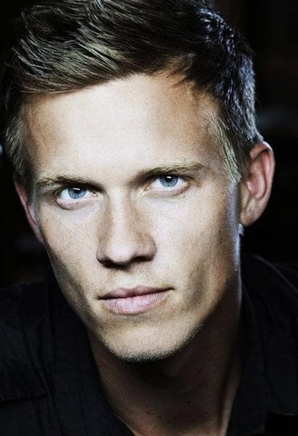Warren Kole - Actor Films with the actor Warren Kole