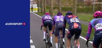 Велоспорт. Гонка "В полях Фландрии: из Мидделкерке в Вевельгем" в Бельгии.