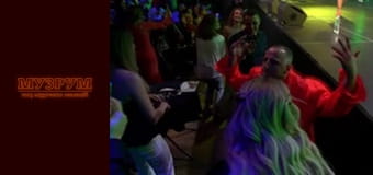 МУЗРУМ: ГОЛОВНИЙ СВЯТКОВИЙ КОНЦЕРТ ДО ДНЯ НЕЗАЛЕЖНОСТІ. ЖИВІ ВИСТУПИ УКРАЇНСЬКИХ АРТИСТІВ