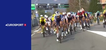 Велоспорт. Тур Ломбардии в Италии.