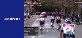 Велоспорт. Гонка Милан-Турин в Италии.