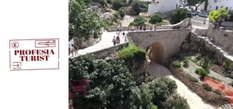 Романтичното Полиняно с поезия по стените на къщите - Италия, Пулия Романтичното Полиняно с поезия по стените на къщите - Италия, Пулия