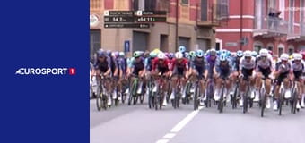 Велоспорт. Гонка Милан - Сан-Ремо в Италии.