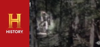 Доказательство где-то рядом, 4 сезон, 11 эп. Самопроизвольное возгорание человека, странный гул и взрыв НЛО.