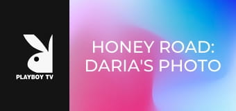Honey Road: Daria's Photo Adventure