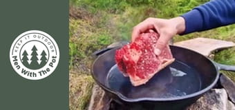 Крехки и сочни пържоли, приготвени в природата Крехки и сочни пържоли, приготвени в природата