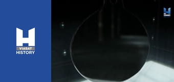 Дуже дивні експонати - Золотий диск, книга таємниць та дзеркало, що веде на інший бік