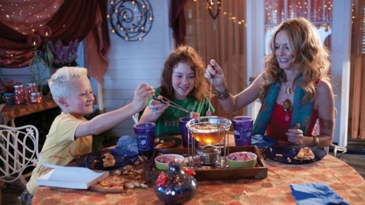 Джуді Муді й НЕнудне літо - SWEET.TV Джуді Муді й НЕнудне літо дивитися онлайн