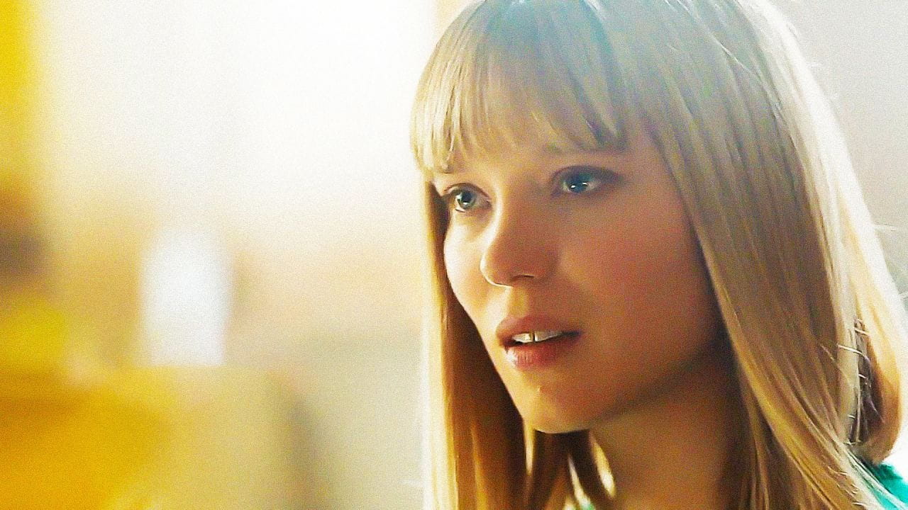 Zoe - SWEET.TV Zoe дивитися онлайн