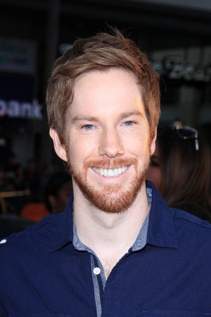 Chris Owen - Actor Films with the actor Chris Owen