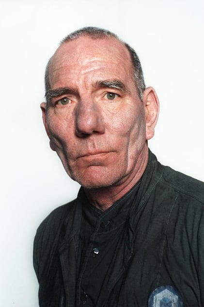 Films with the actor Pete Postlethwaite