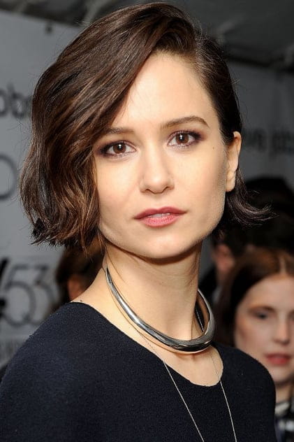 Katherine Waterston - Actor Films with the actor Katherine Waterston