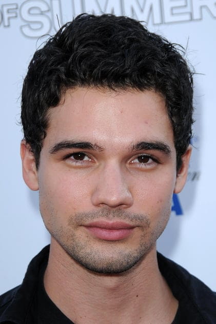 Films with the actor Steven Strait