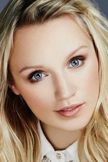 Emily Berrington - Actor Films with the actor Emily Berrington