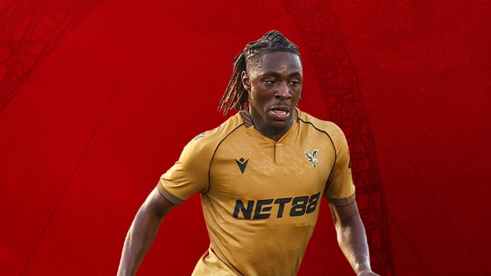 Смотреть Футбол. Суперкубок Англії. Крістал Пелес - Ліверпуль. Пряма трансляція. онлайн