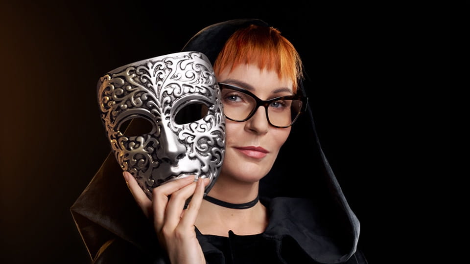 Gledajte The Traitors onlajn