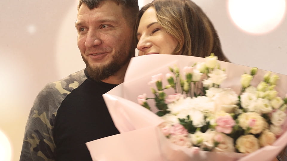 უყურეთ Surprise for the family ონლაინ რეჟიმში