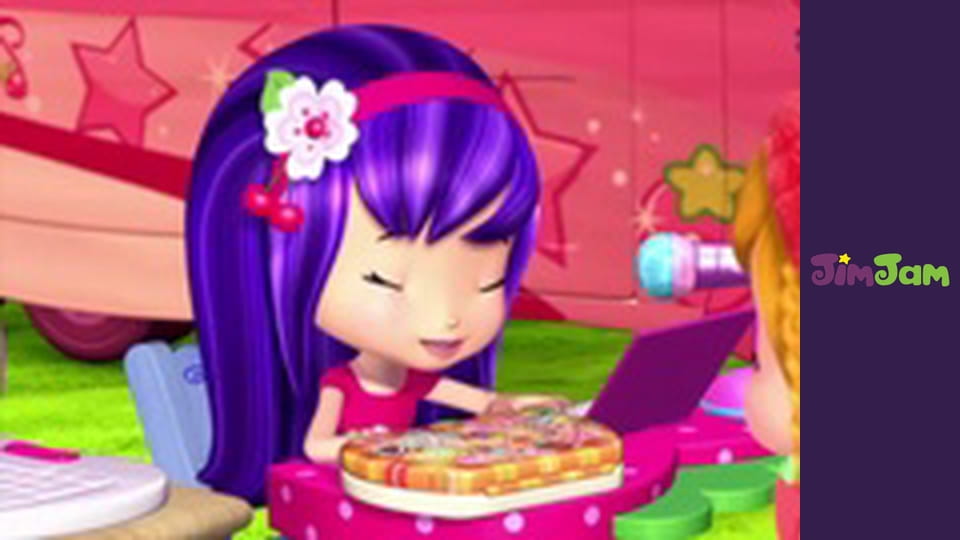 Strawberry Shortcake's Berry Bitty Adventures S4E13 - Dancind Doggie Fever