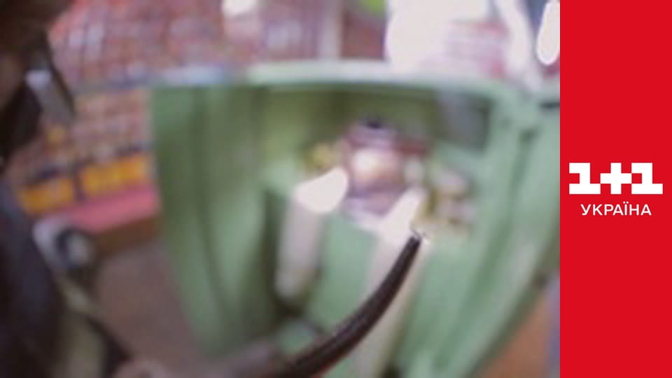 Світ навиворіт S8E9