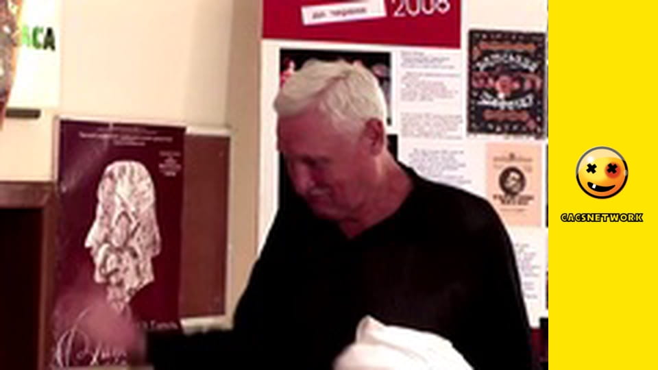 Naked & Funny, 137 еп.