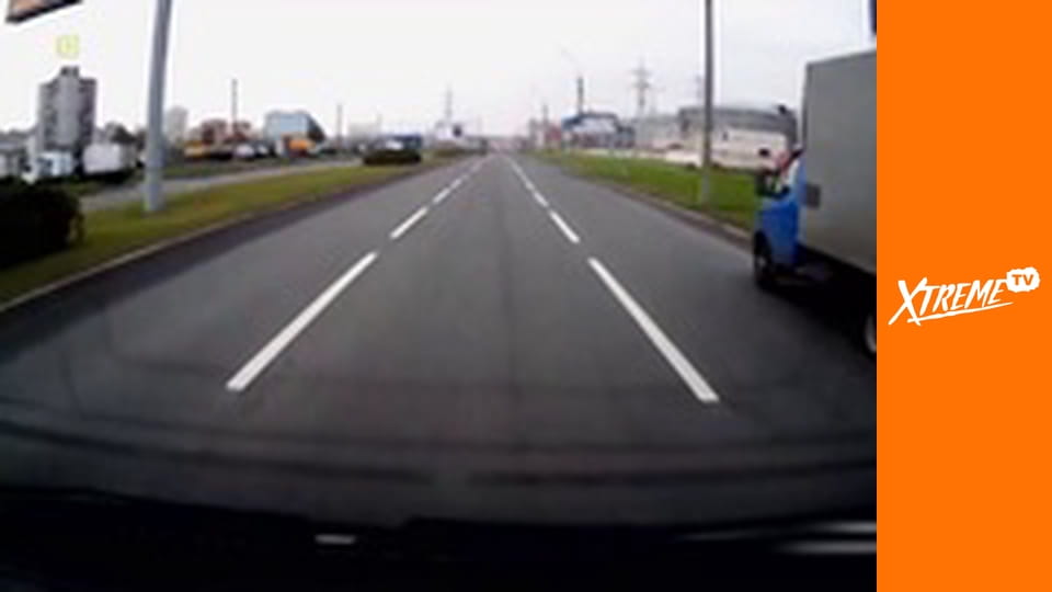 Szaleńcy za kółkiem E15