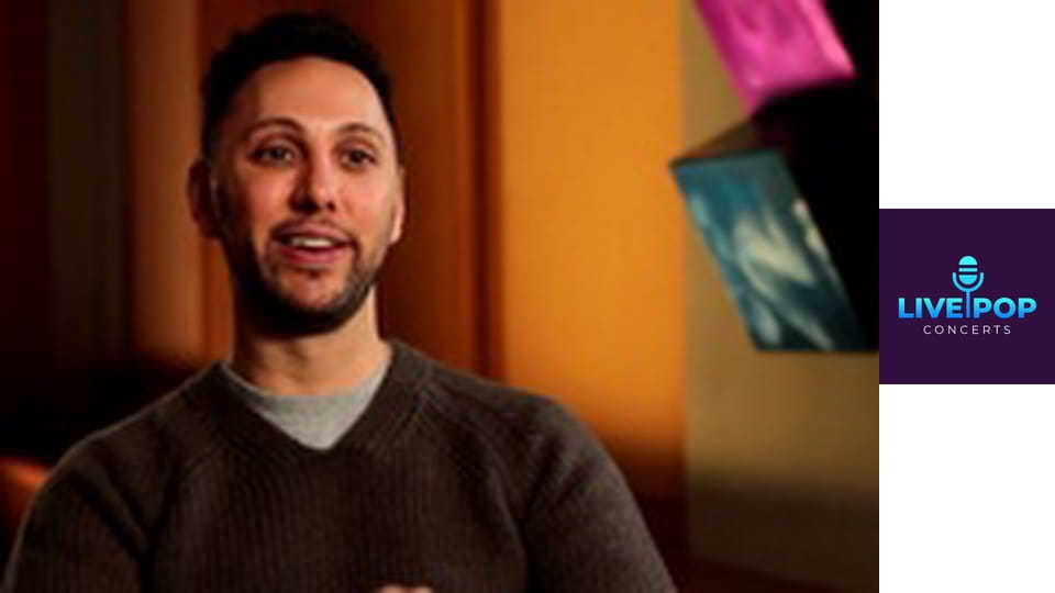 Pop Profiles - Drake