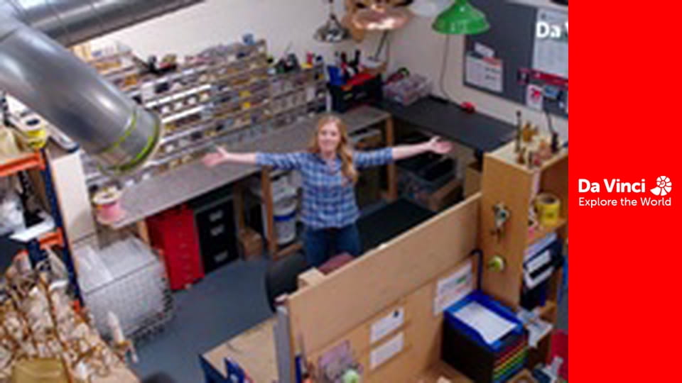 Do You Know? - Lamp and Playhouse