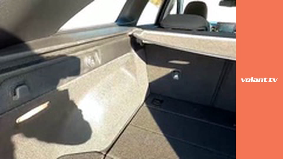 Testy nových áut E308