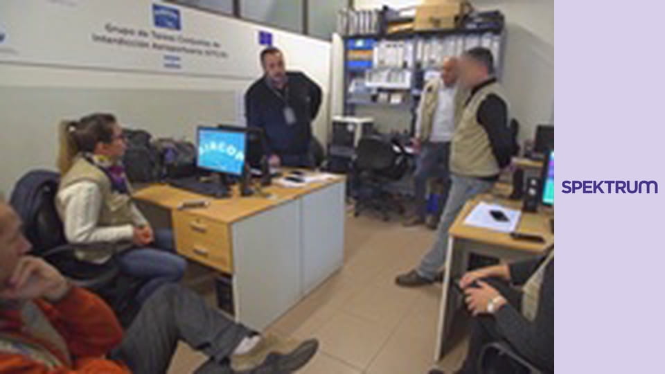 Ochrana hranic - Jižní Amerika S1E11