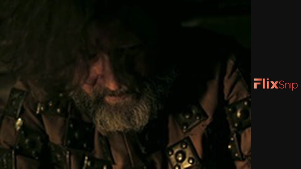 Було сиро, темно та пахло деревом