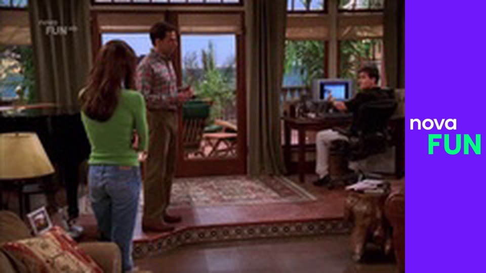 Dva a půl chlapa S2E12 - Dárek k narozeninám