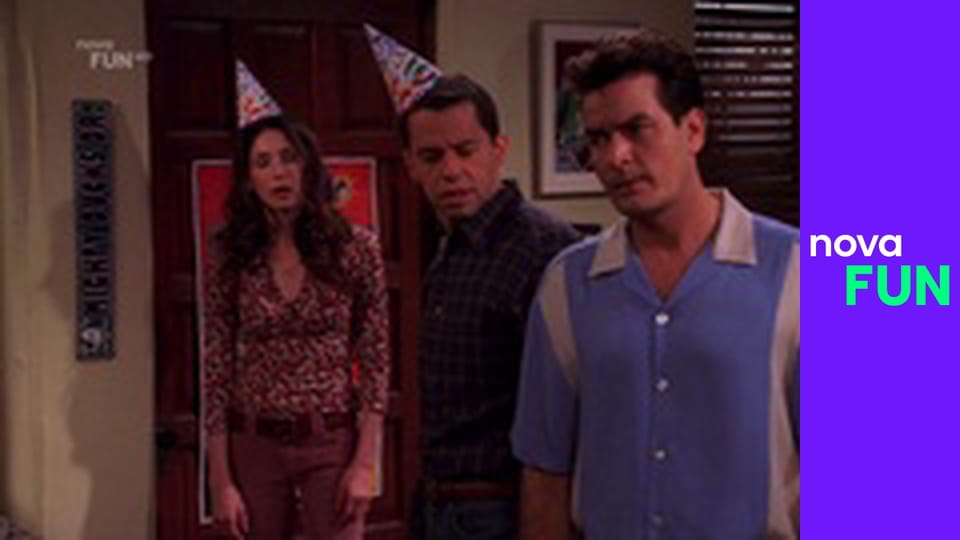 Dva a půl chlapa S3E17 - Nebohý knírač