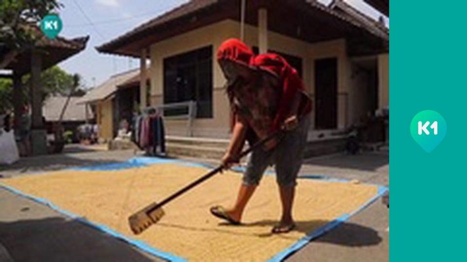 "Інший світ".