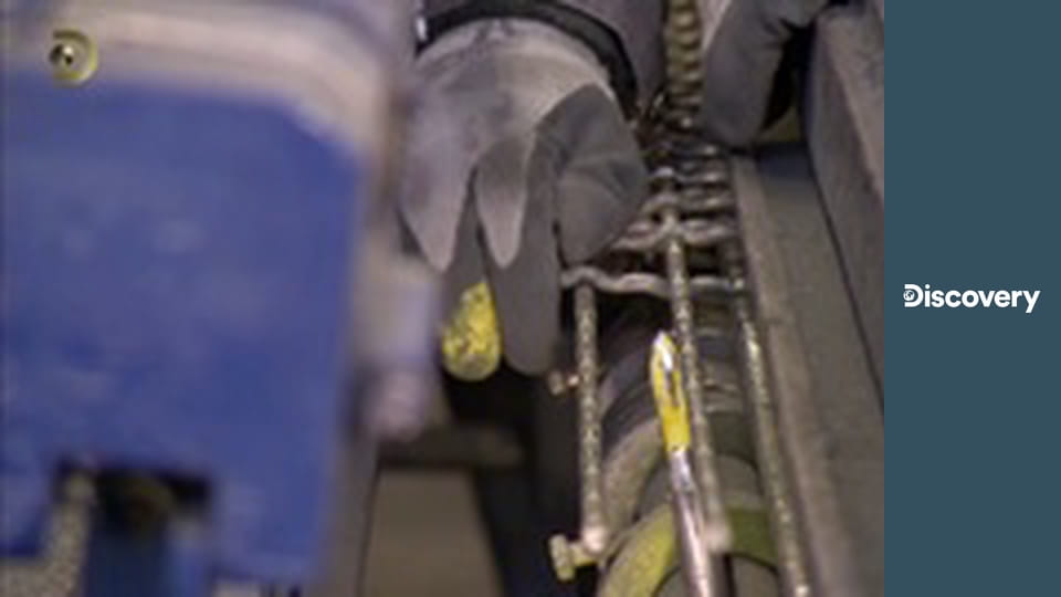 Jak se to dělá S13E24 - Vibrační důlní síta, koláčky whoopie pie, dřevěné sloupy