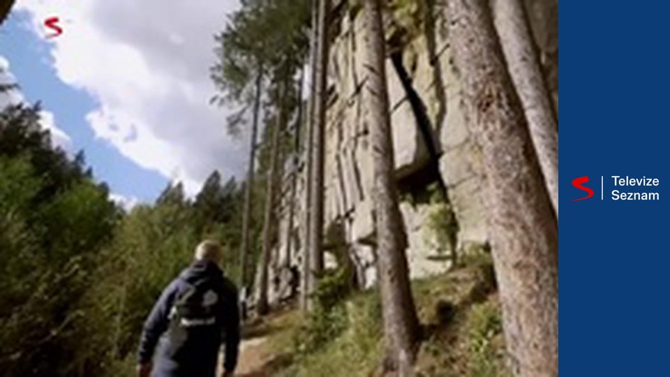 Výleťák - Hrady na Malši: Sokolčí, Tichá a Louzek / V broumovském klášteře se našel stovky let zapomenutý unikát / Přírodní rezervace a stolová hora Kozelka na Plzeňsku