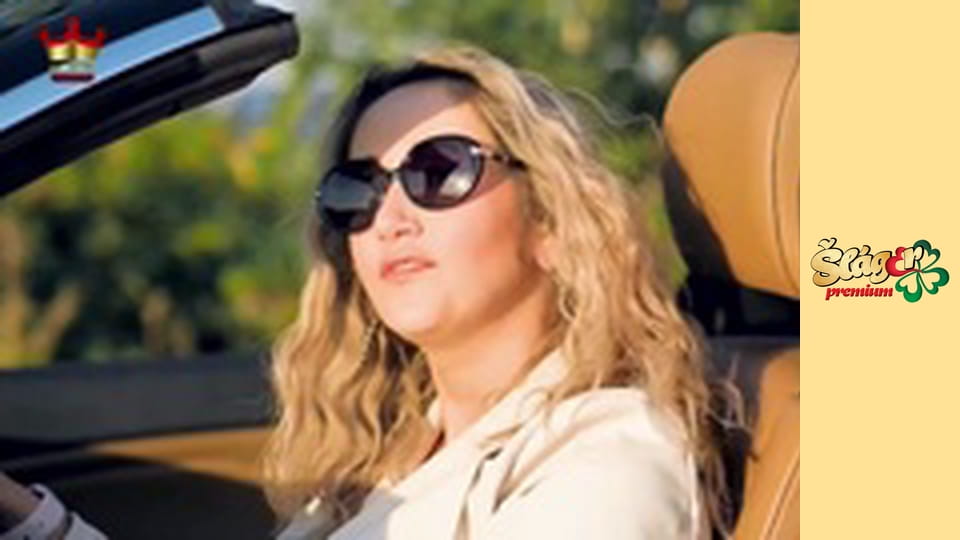 Premium káva - Premium to hraje – k šálku kávy čaje!