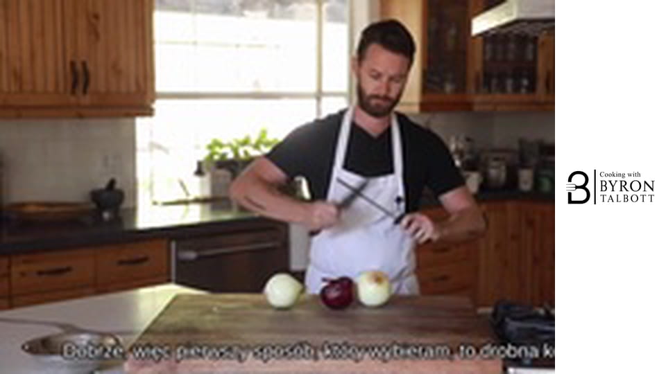 7 Different Ways To Cut An Onion