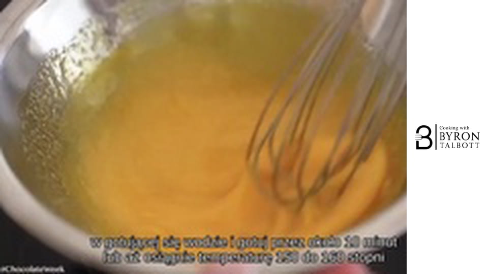 Mini Hot Chocolate Cookie Cups