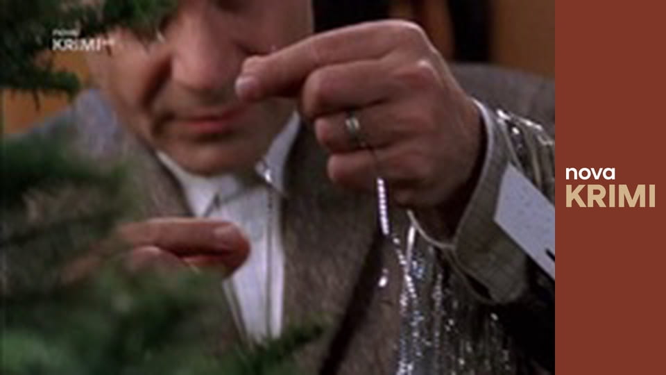 Můj přítel Monk S4E9 - Pan Monk a tajný Santa