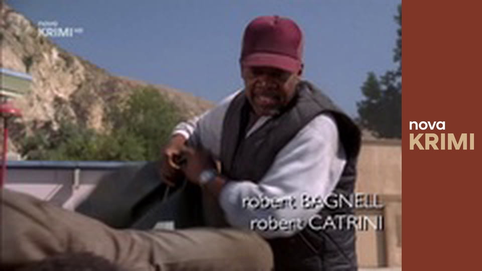 Můj přítel Monk S4E11 - Jak se pan Monk uhodil do hlavy