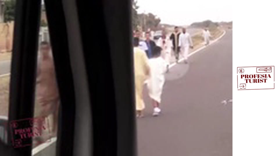 Оазисът Тиут в пустинята на Мароко