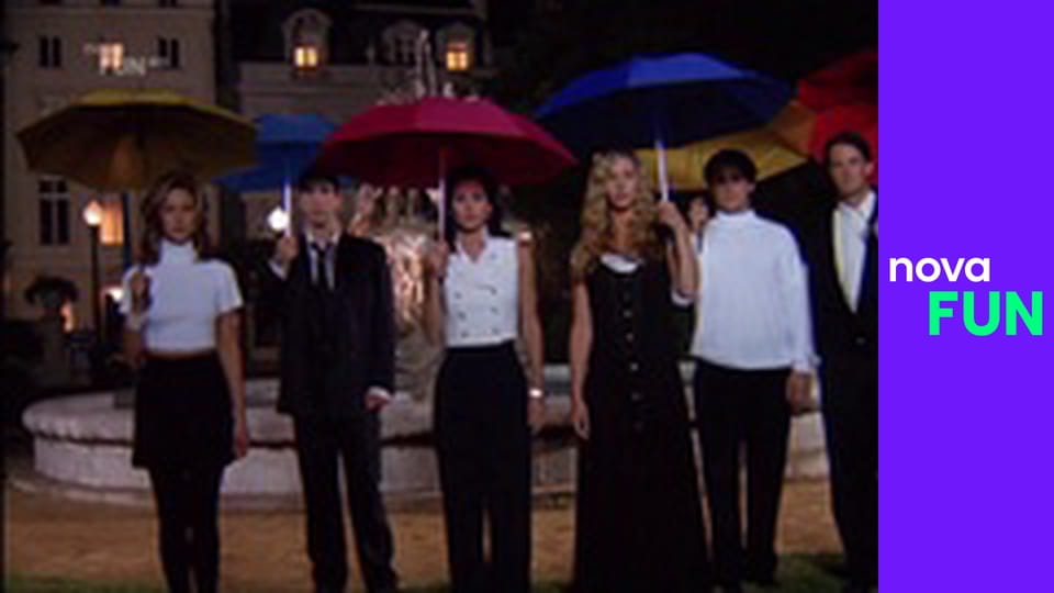 Přátelé S9E5 - Jak Phoebe slavila narozeniny