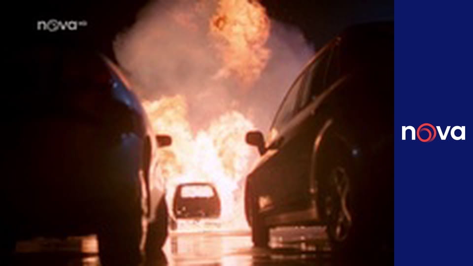 Mentalista S4E9 - Rudé tričko