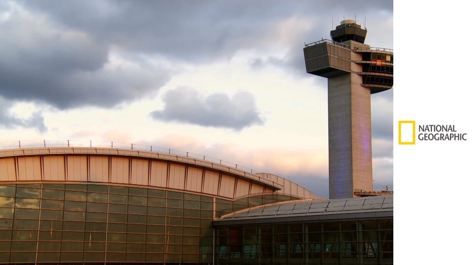 Поймать контрабандиста: Аэропорт Кеннеди S1E1 - Найти и обезвредить