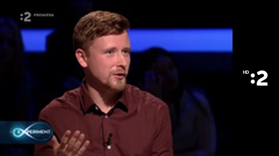 Experiment E30 - Vianoce pod tlakom