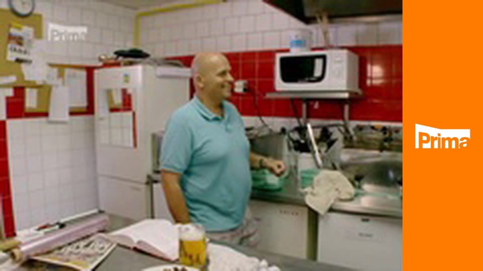 Policie v akci - Bartoloměj balí poldu II / Burka / Fotbaloví vandalové