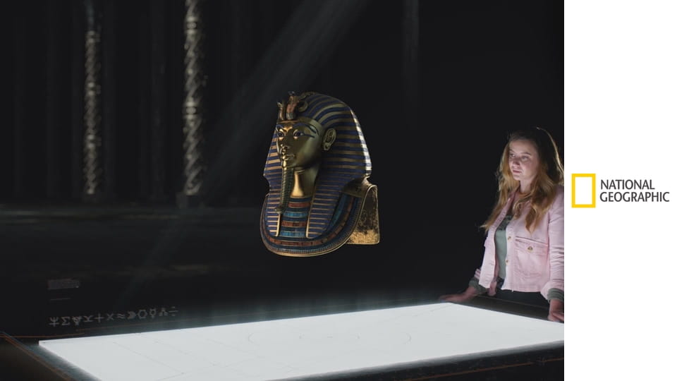 Очень странные экспонаты S3E7 - Флейта из Дивье Бабе, туфли для казино и проклятый аметист