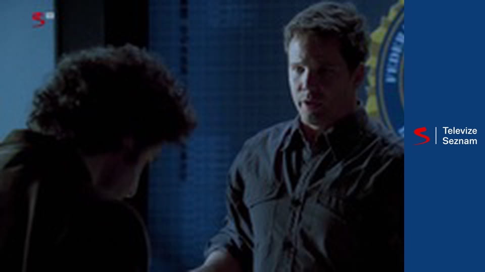 Vražedná čísla S5E21 - Vyrušený