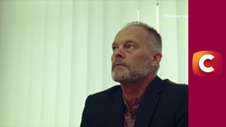 "Сліпа". Підробні почуття.