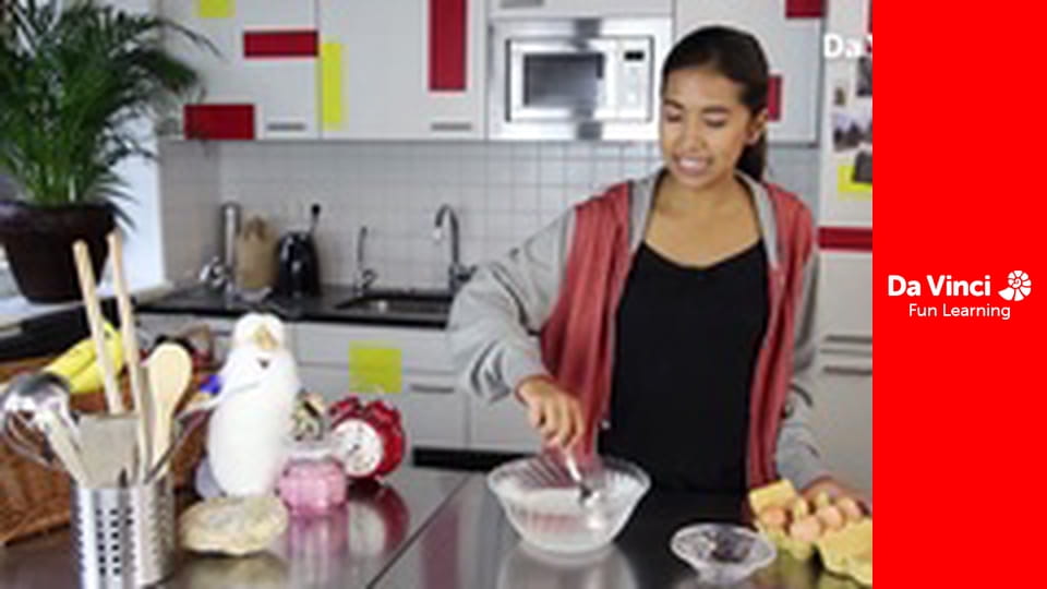 Smart Science - Floating Egg Experiment